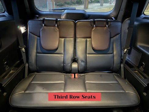 Used 2020 Ford Explorer Platinum w/ Premium Technology Package image 44