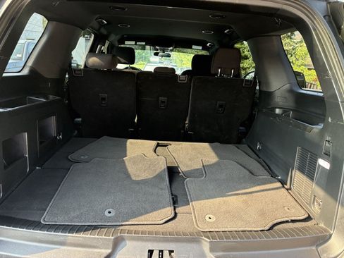 Used 2020 Ford Expedition XL AWD/4WD image 16