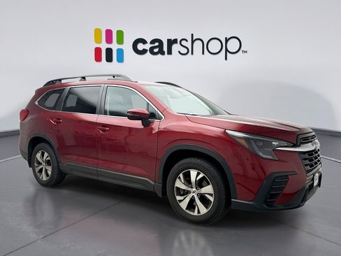 Used 2023 Subaru Ascent Premium w/ Convenience Package AWD/4WD image 7