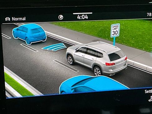 Used 2023 Volkswagen Atlas SEL image 8