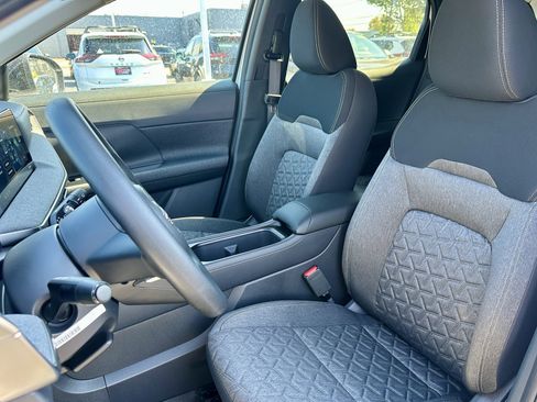 New 2026 Nissan Kicks SV image 14