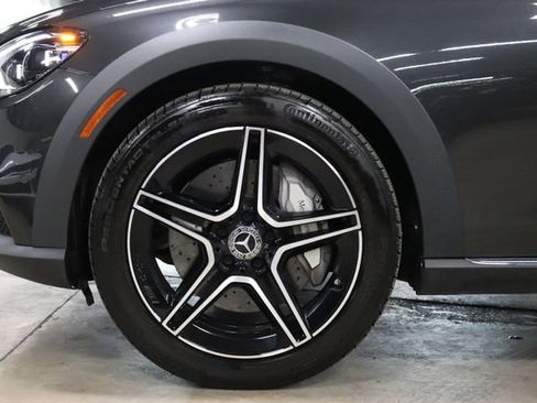 Used 2021 Mercedes-Benz E 450 4MATIC All-Terrain Wagon image 35