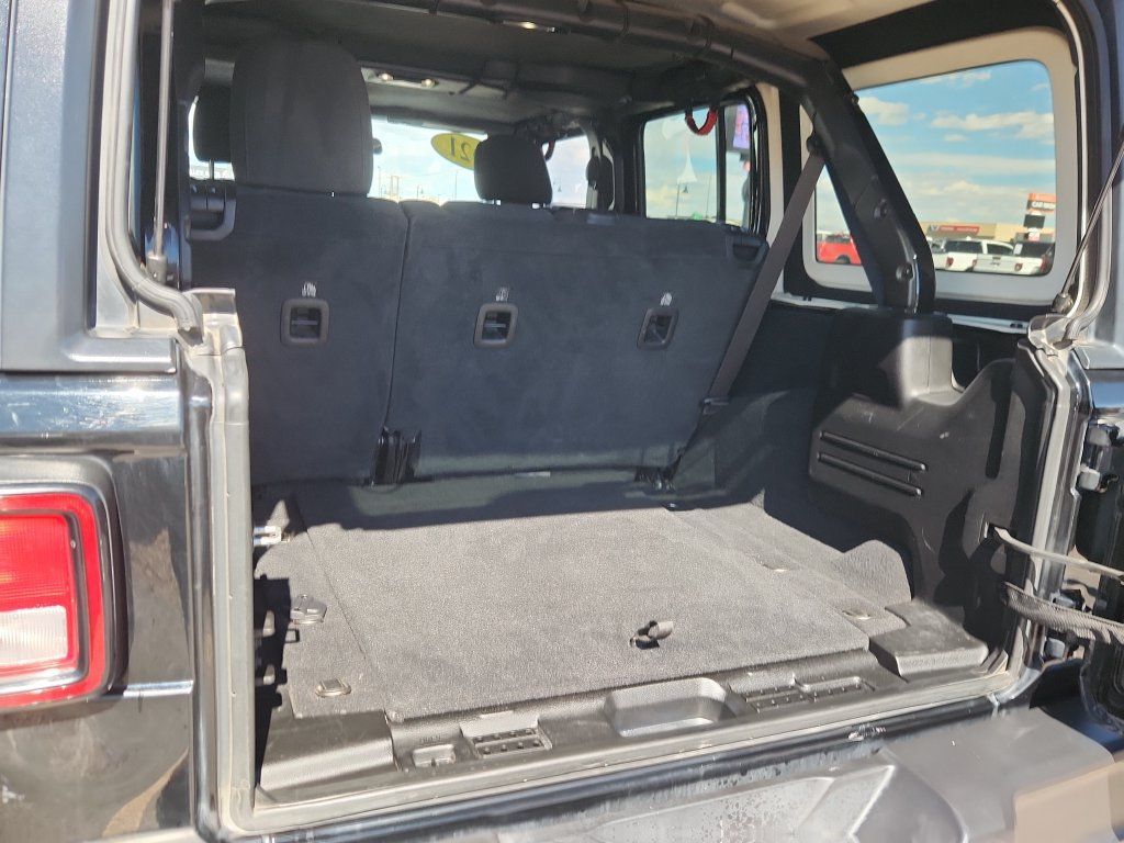 Used 2021 Jeep Wrangler Unlimited Rubicon AWD/4WD image 11