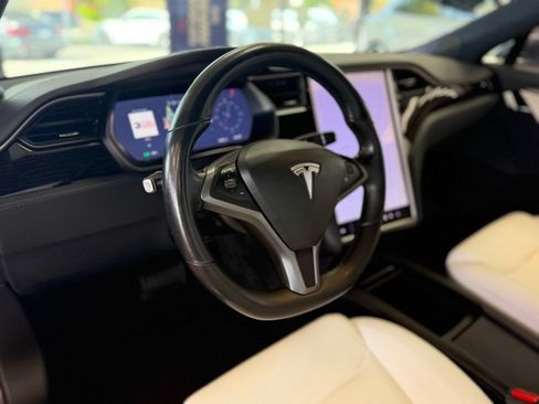 Used 2020 Tesla Model S Long Range Plus AWD/4WD image 16