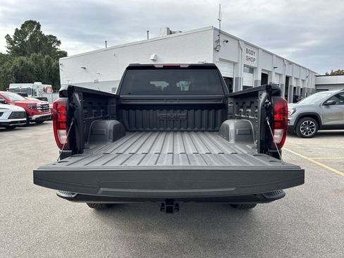 New 2026 GMC Sierra 1500 Elevation image 23