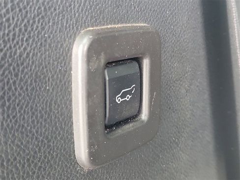 Used 2012 Ford Expedition Limited image 10