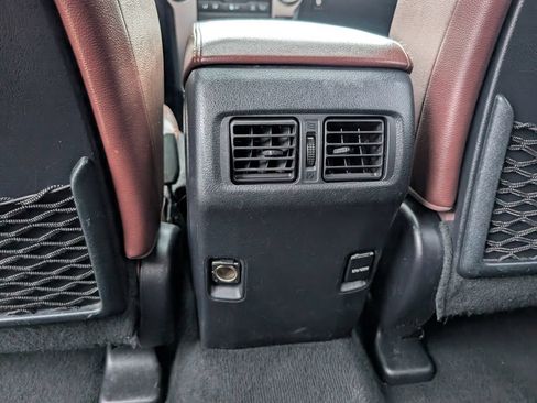 Used 2018 Toyota 4Runner Limited AWD/4WD image 20