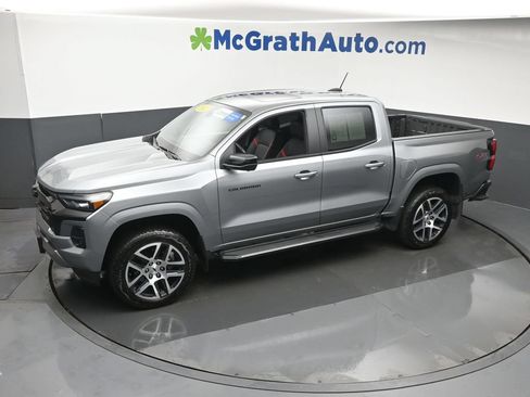 Used 2023 Chevrolet Colorado Z71 w/ Z71 Convenience Package 2 AWD/4WD image 21