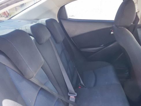 Used 2016 Scion iA FWD image 15