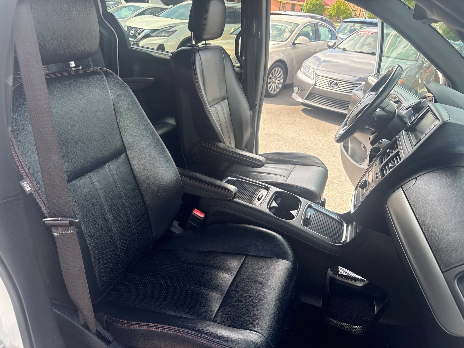 Used 2019 Dodge Grand Caravan GT FWD image 21