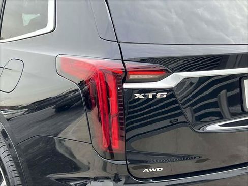Used 2024 Cadillac XT6 Premium Luxury AWD/4WD image 10