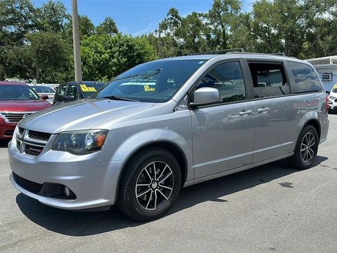 Used 2018 Dodge Grand Caravan GT FWD image 14