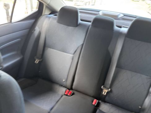 Used 2025 Nissan Versa SV FWD image 39