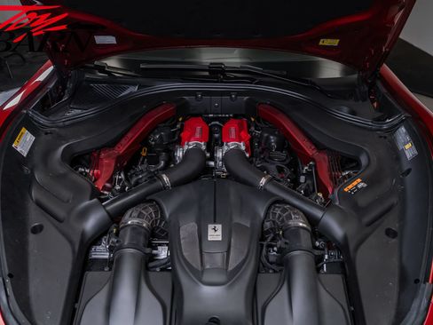 Used 2022 Ferrari Roma RWD image 51