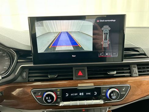 Used 2022 Audi A5 2.0T Premium image 15