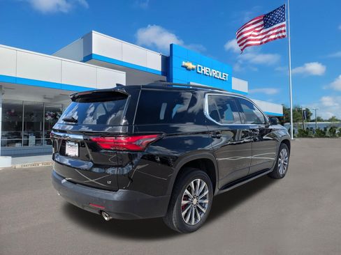 Used 2023 Chevrolet Traverse LT image 4