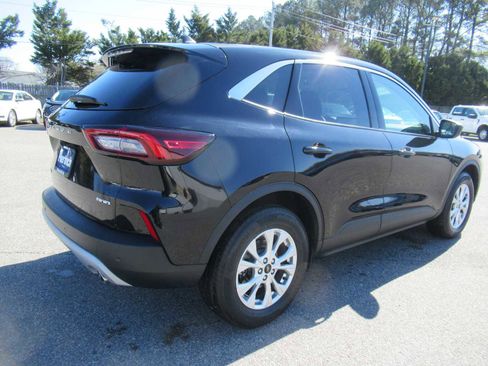 Used 2023 Ford Escape Active w/ Tech Pack #1 image 5