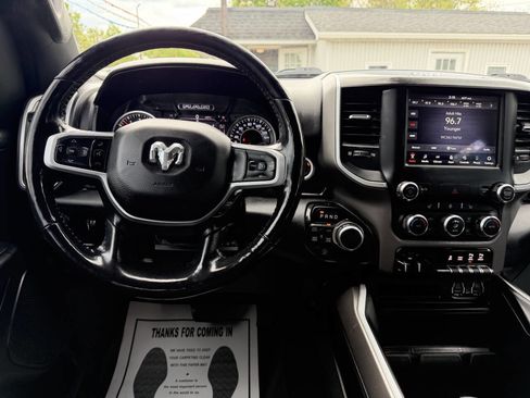 Used 2020 RAM 1500 Big Horn AWD/4WD image 12