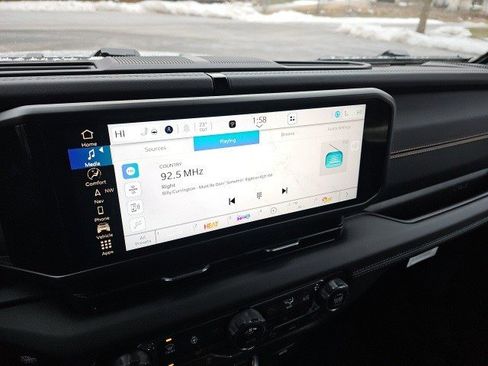 New 2026 Jeep Wrangler Sahara image 24