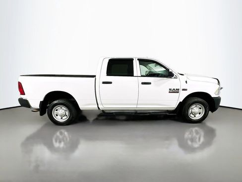 Used 2016 RAM 2500 Tradesman image 9