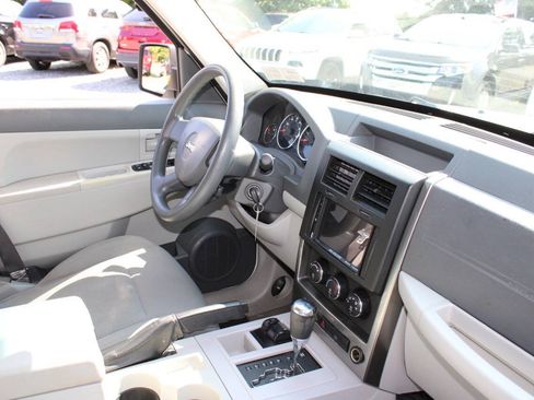 Used 2008 Jeep Liberty Sport w/ Popular Equipment Group AWD/4WD image 12