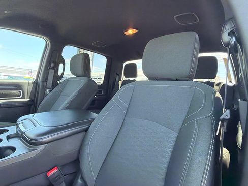 Used 2025 RAM 2500 Big Horn AWD/4WD image 22