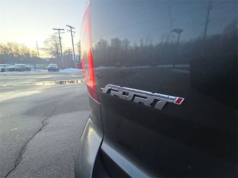 Used 2015 Ford Explorer Sport image 28