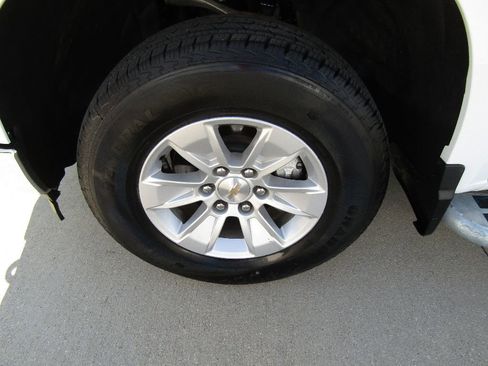 Used 2024 Chevrolet Silverado 1500 W/T w/ WT Fleet Convenience Package image 9