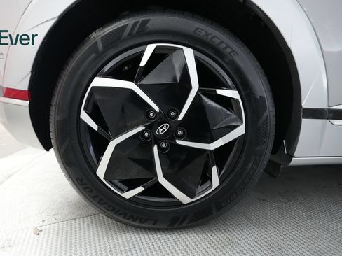 Used 2024 Hyundai Ioniq 5 Limited RWD image 22