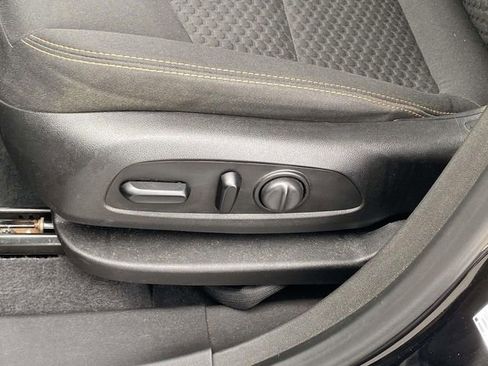 Used 2020 GMC Terrain SLE w/ Driver Convenience Package image 14