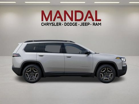 New 2026 Jeep Cherokee Laredo AWD/4WD image 21