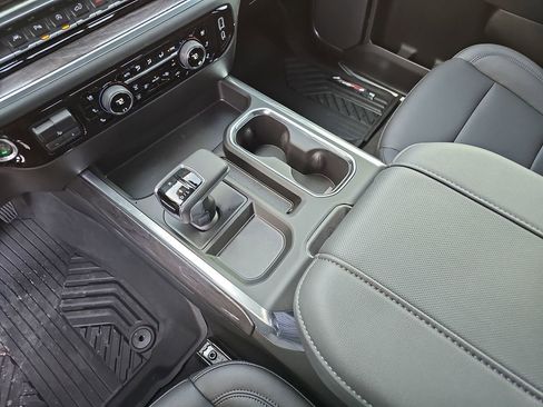 New 2025 Chevrolet Silverado 1500 LTZ AWD/4WD image 29