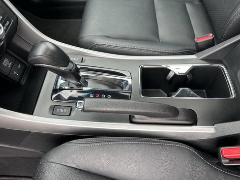 Used 2013 Honda Accord EX-L image 36