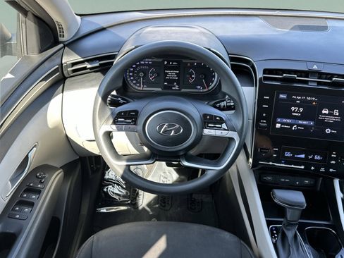 Used 2024 Hyundai Tucson SEL image 12