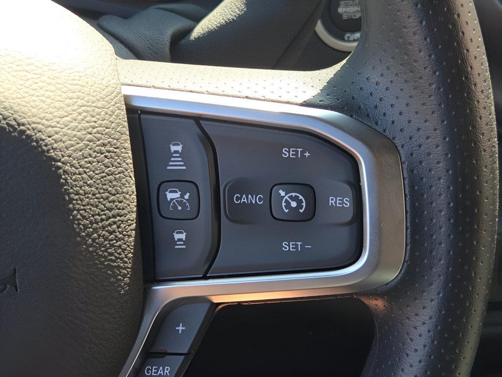 New 2026 RAM 5500 Tradesman AWD/4WD image 25