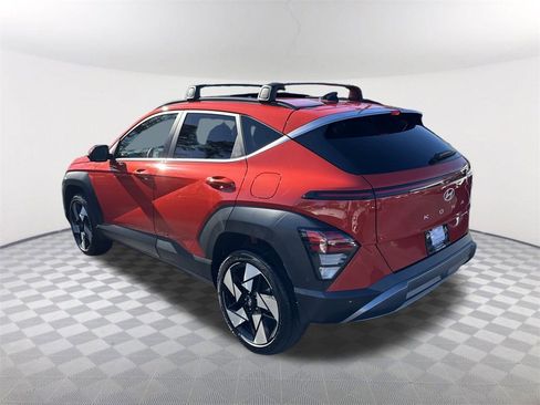 Used 2025 Hyundai Kona Limited image 7