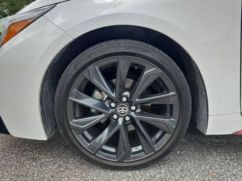 Certified 2023 Toyota Corolla SE w/ SE Package FWD image 5