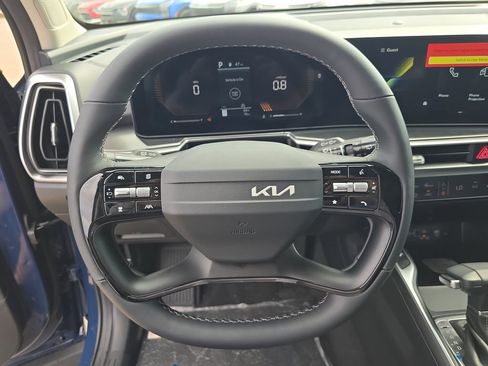 New 2026 Kia Sorento S FWD image 30