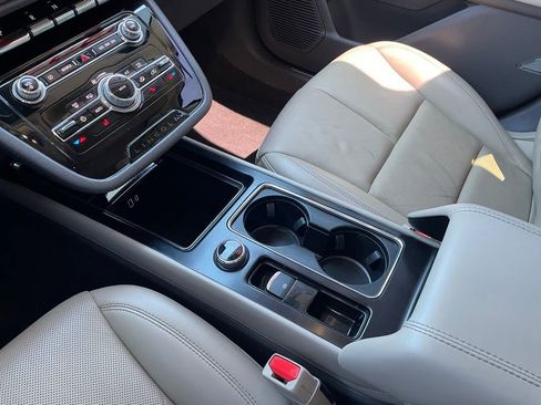 Used 2022 Lincoln Corsair Reserve image 19