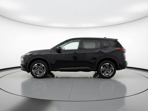 Used 2025 Nissan Rogue SV FWD image 5