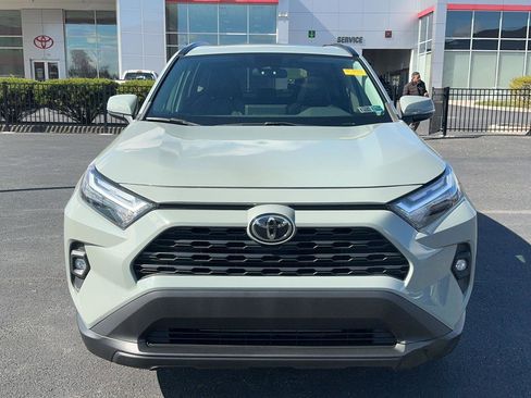 Used 2022 Toyota RAV4 XLE Premium w/ Carpet Mat Package (TMS) image 2