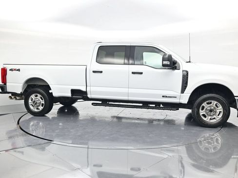 Used 2025 Ford F350 XLT AWD/4WD image 4