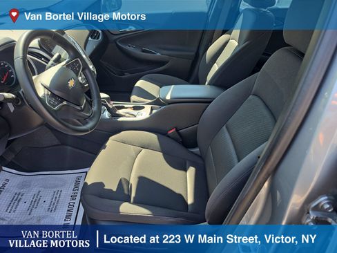 Used 2024 Chevrolet Malibu RS FWD image 9