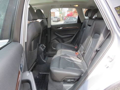 Used 2016 Audi Q5 2.0T Premium Plus w/ Technology Package AWD/4WD image 21