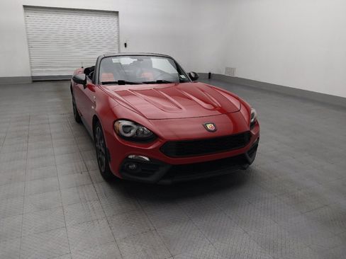 Used 2017 FIAT 124 Spider Abarth RWD image 13