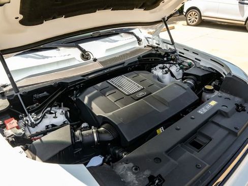 New 2026 Land Rover Defender 110 V8 AWD/4WD image 64