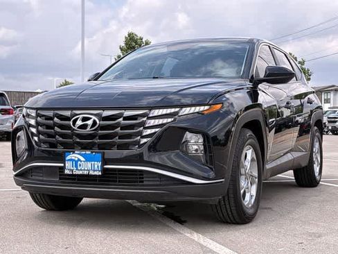 Used 2023 Hyundai Tucson SE FWD image 11