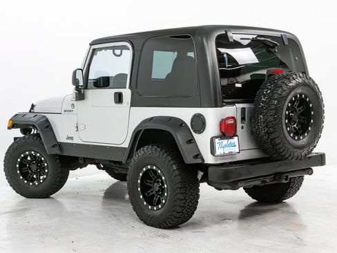 Used 2005 Jeep Wrangler Sport AWD/4WD image 24