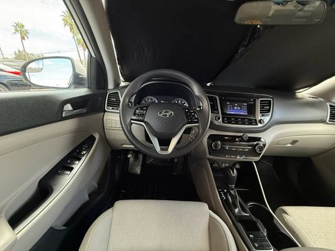 Used 2017 Hyundai Tucson SE FWD image 51