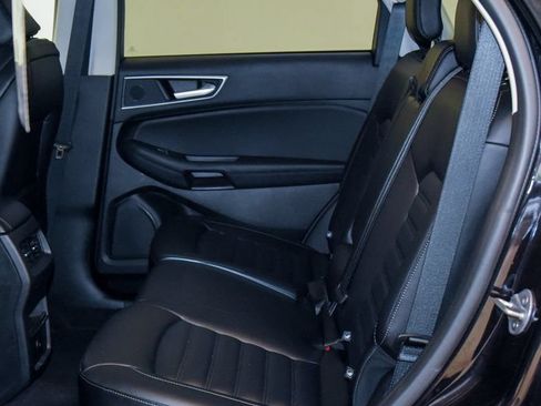 Used 2024 Ford Edge SEL AWD/4WD image 2